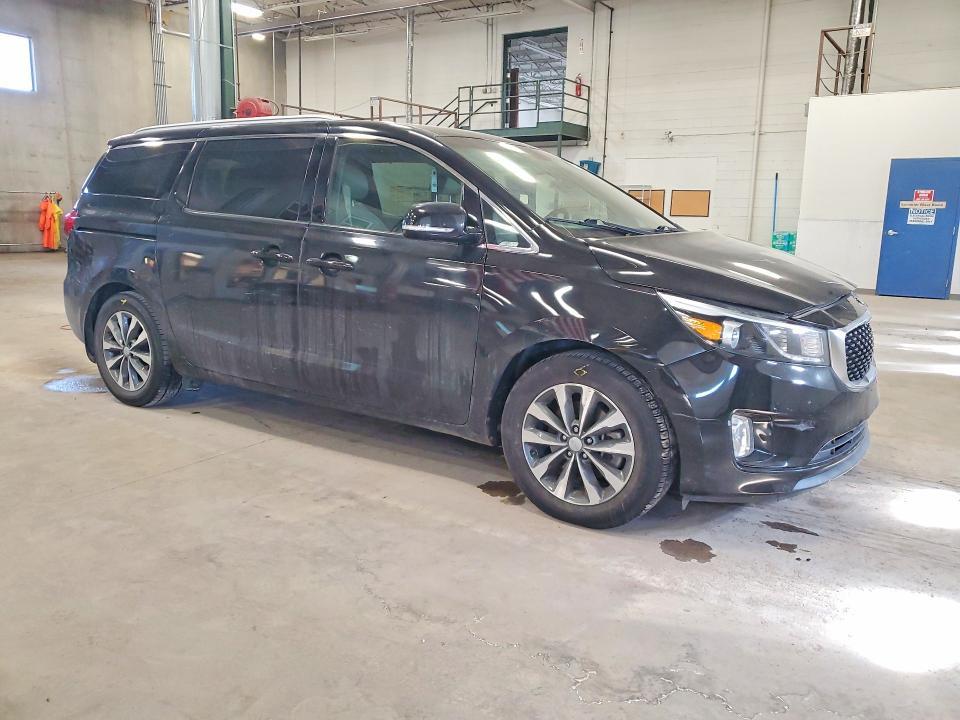 2017 KIA Sedona sx