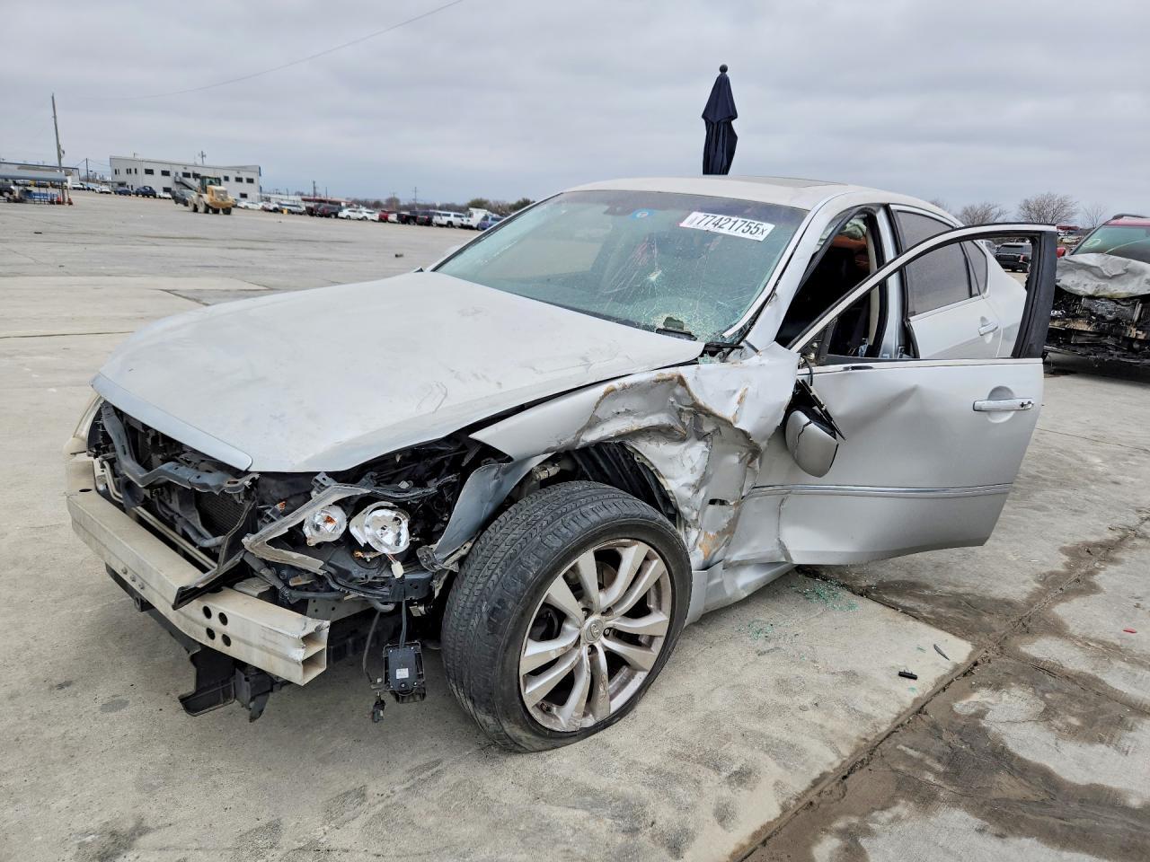 2008 Infinity M35 Base