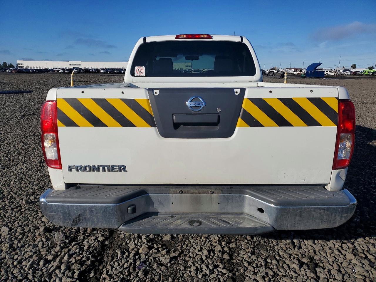 2014 Nissan Frontier S