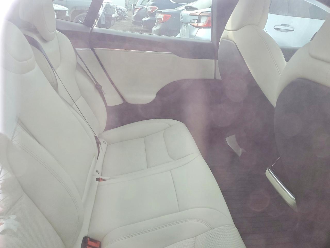 2025 Tesla Model s
