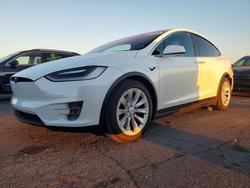 Tesla Vehiculos salvage en venta: 2017 Tesla Model x