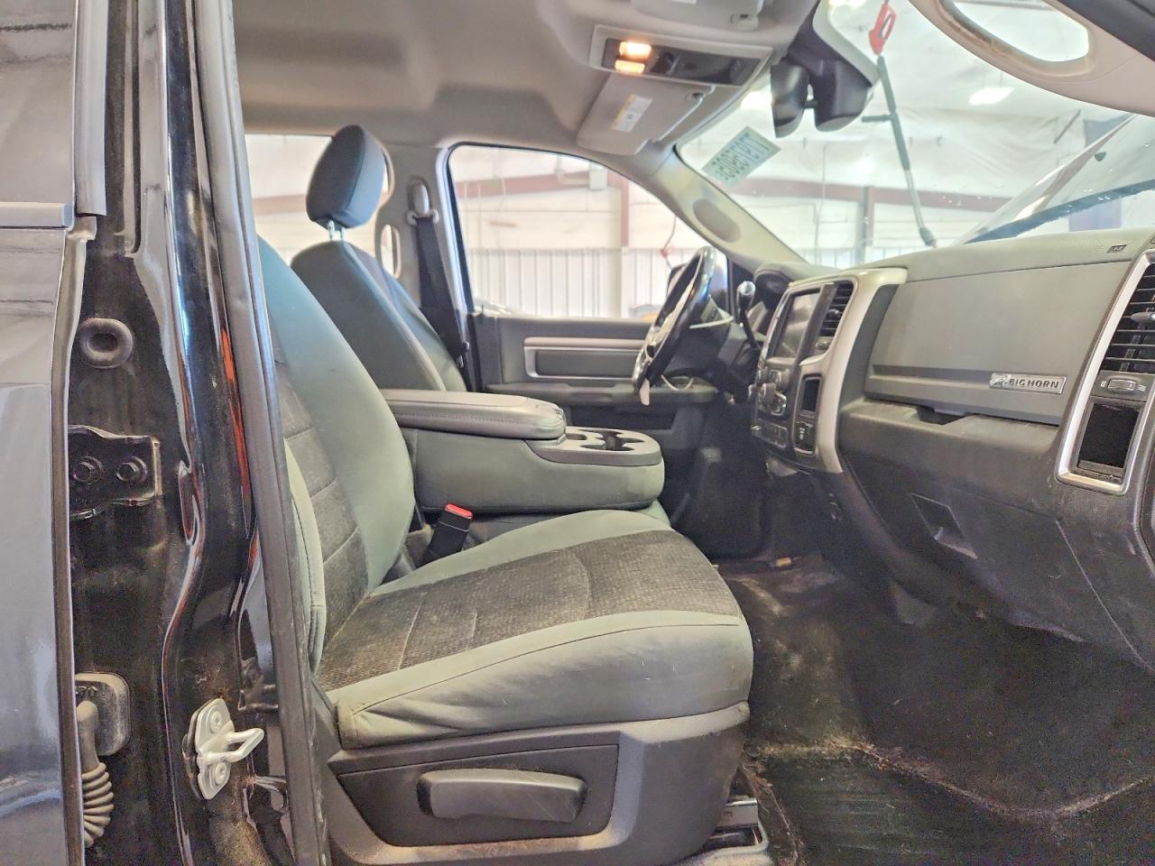 2016 Dodge Ram 2500 slt