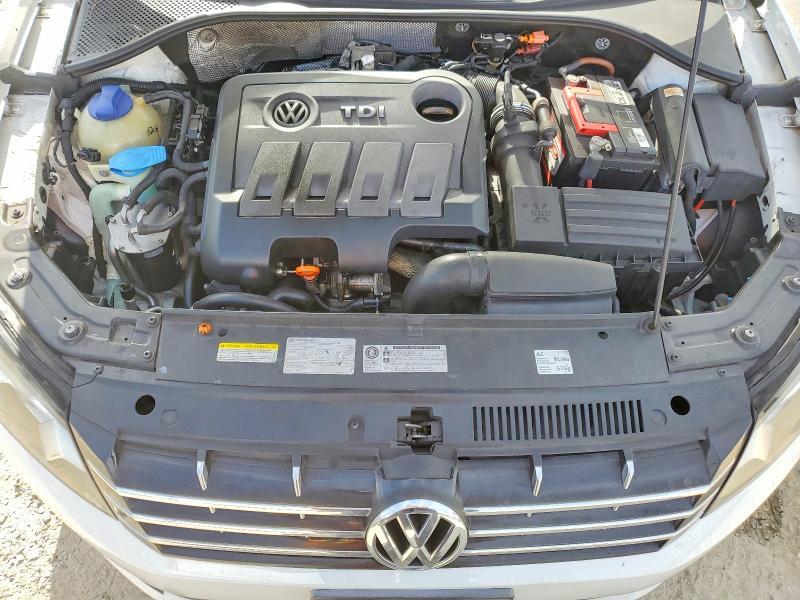 2013 Volkswagen Passat se
