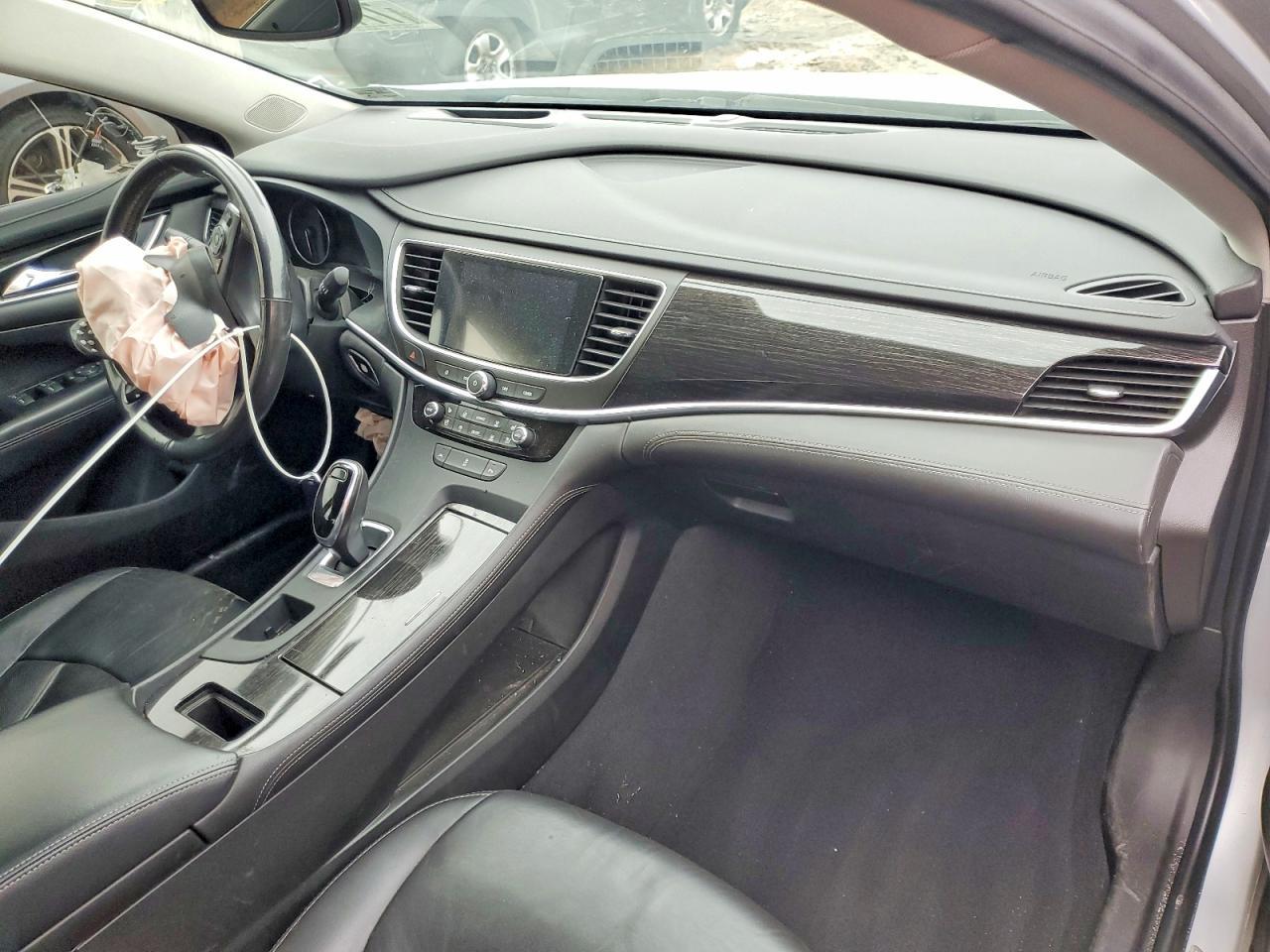 2018 Buick Lacrosse Premium