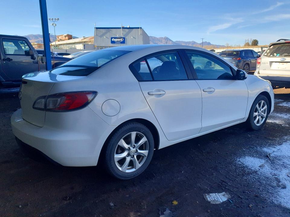 2010 Mazda 3 I