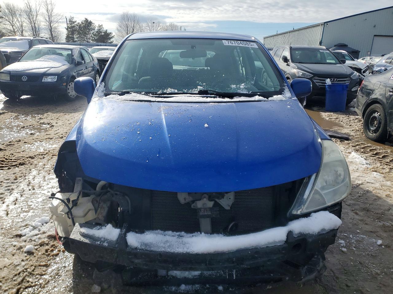 2009 Nissan Versa s