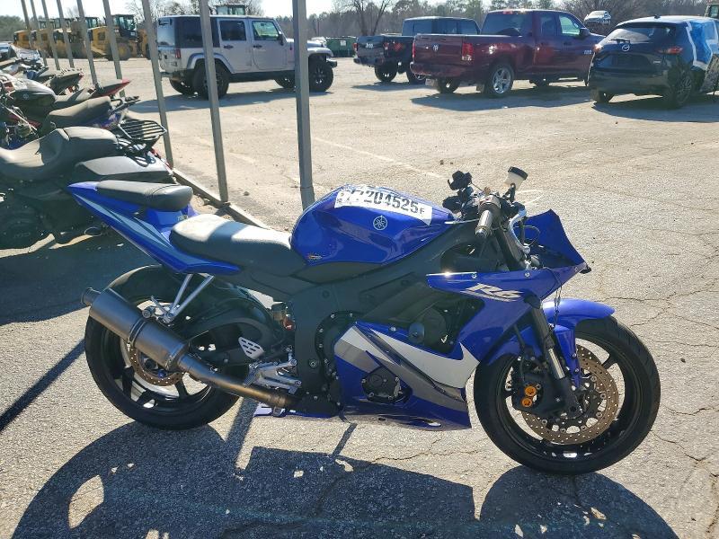 2005 Yamaha Yzfr6 l