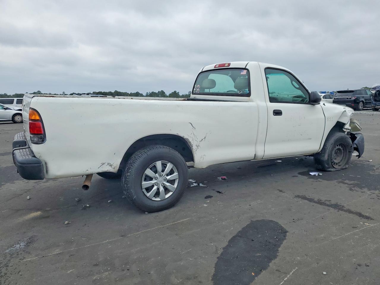 2003 Toyota Tundra Base