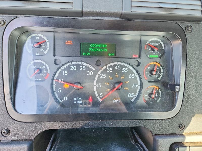 2016 Freightliner Cascadia 125 Semi Truck