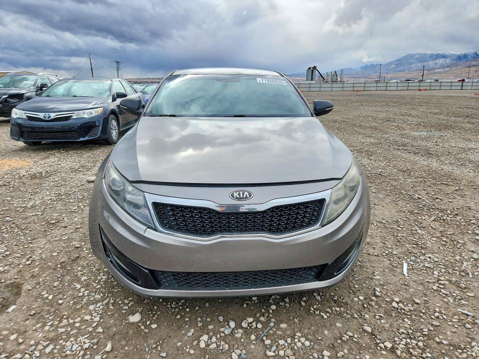 2013 KIA Optima lx