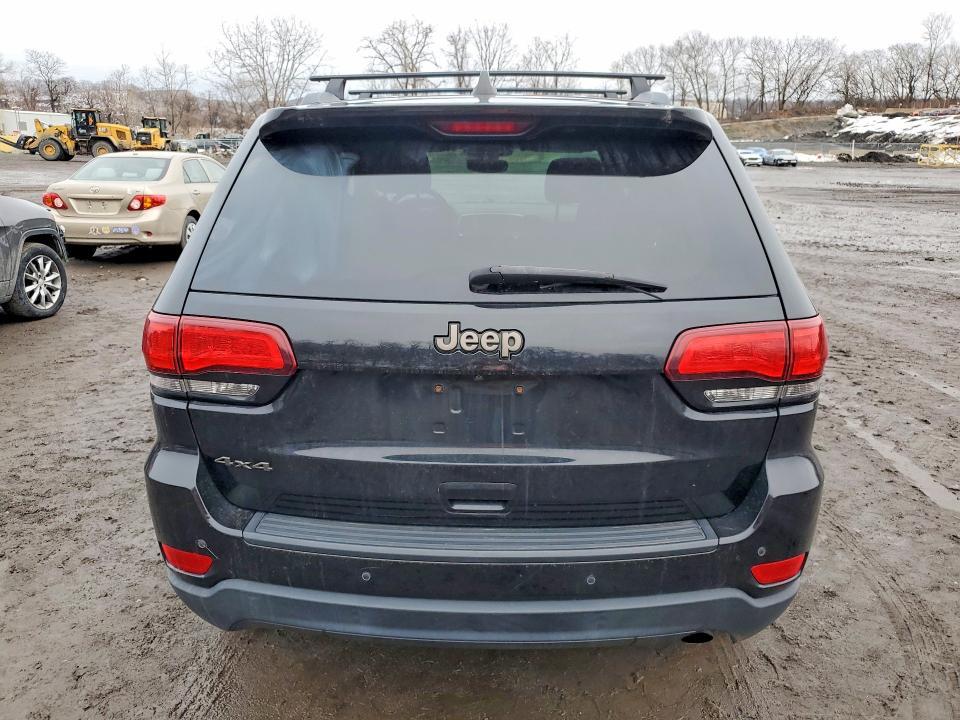 2017 Jeep Grand Cherokee Laredo