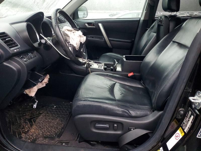 2013 Toyota Highlander Base