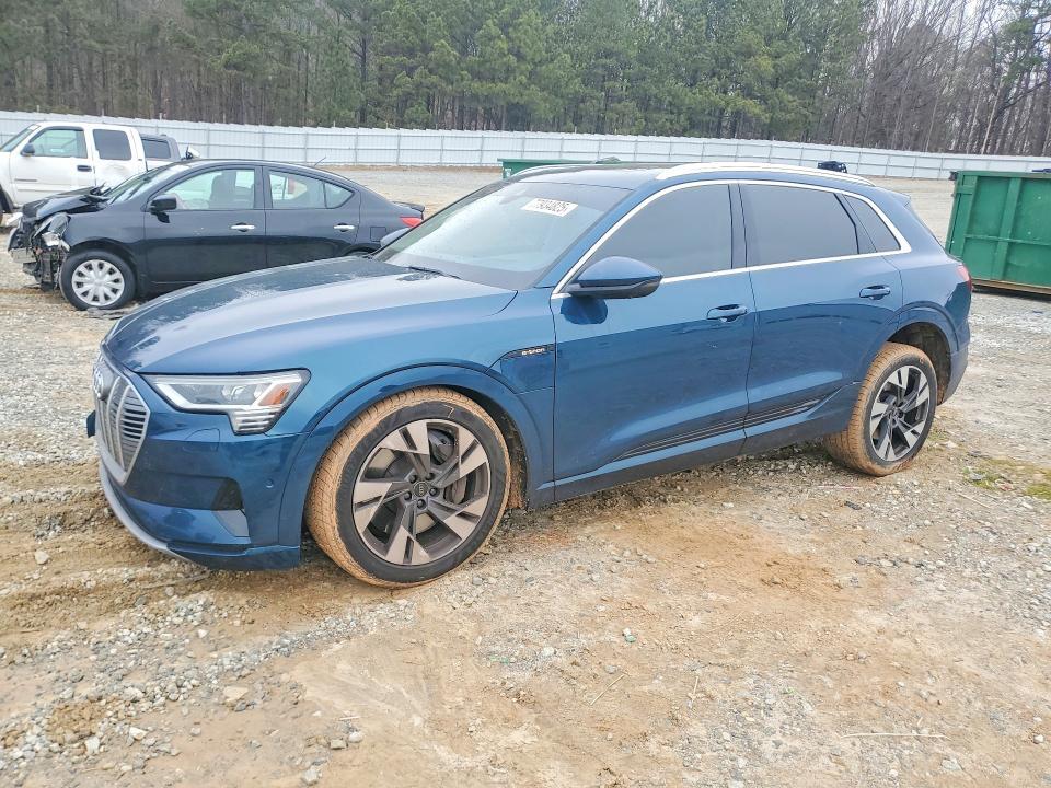 2021 Audi E-tron Prestige