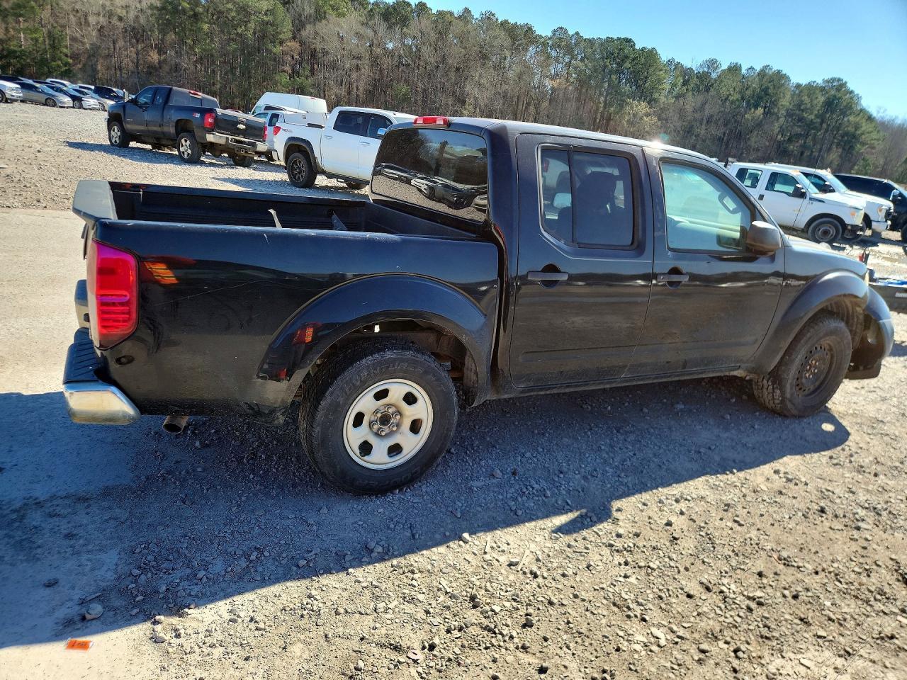 2014 Nissan Frontier S