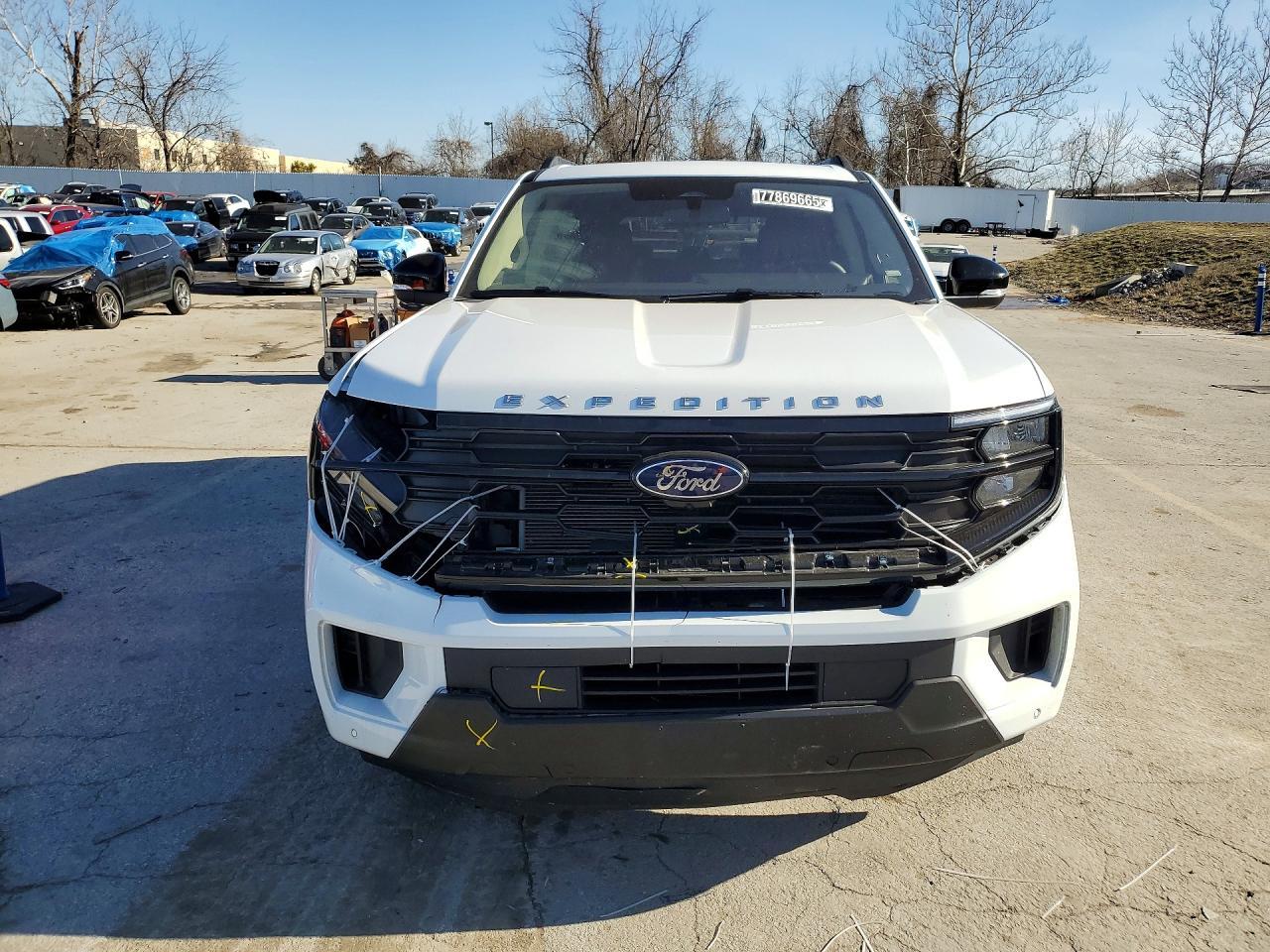 2025 Ford Expedition Active