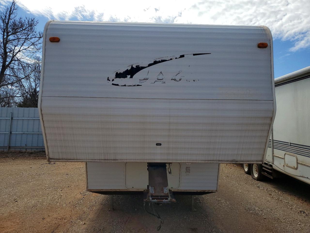 2005 KZ Recreational Vehicle (RV)-Camper