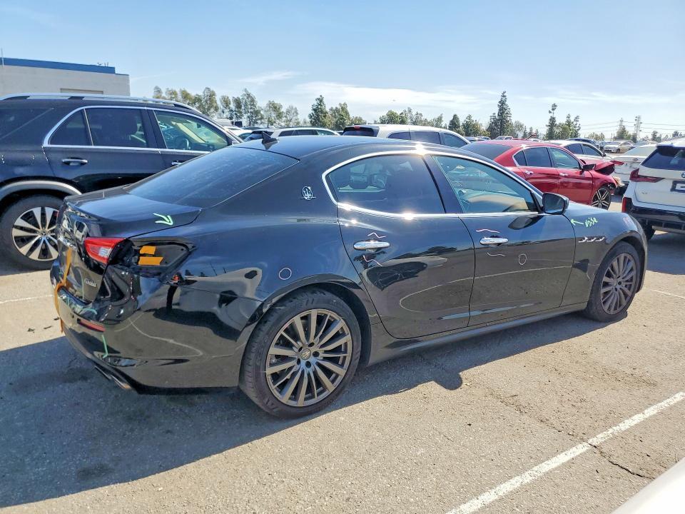 2018 Maserati Ghibli
