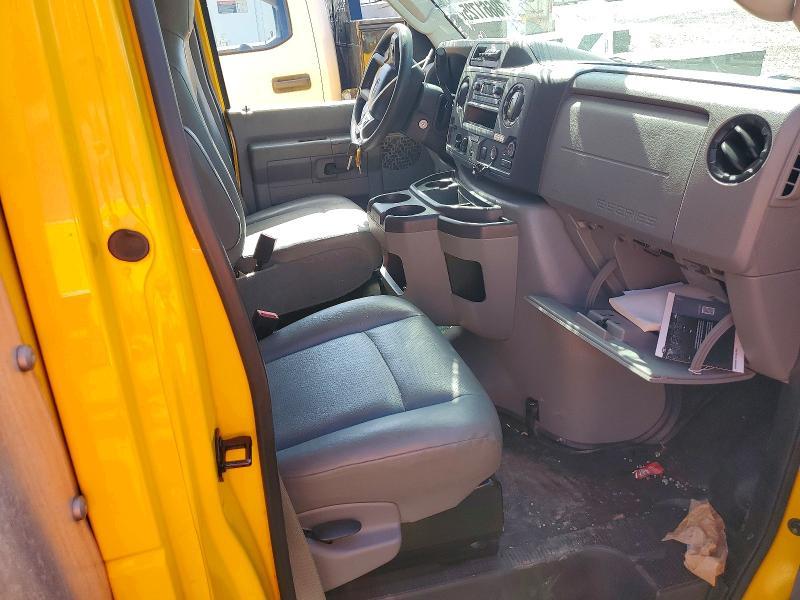 2024 Ford E350 BOX Truck