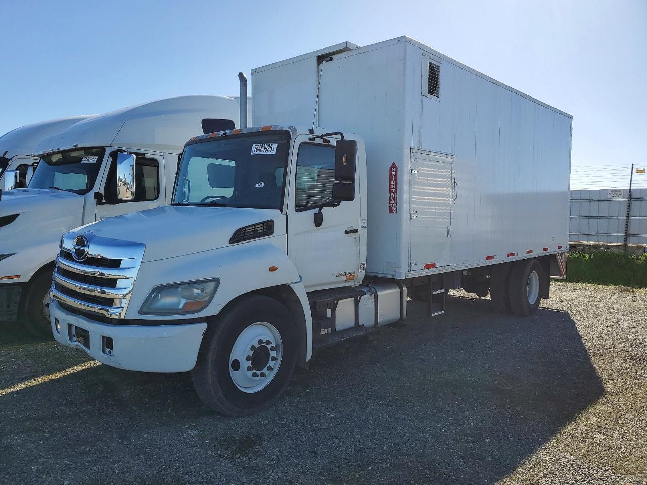 2012 Hino Hino 338