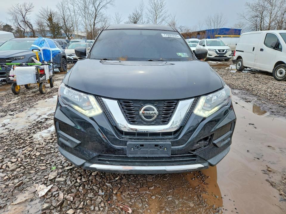 2018 Nissan Rogue s