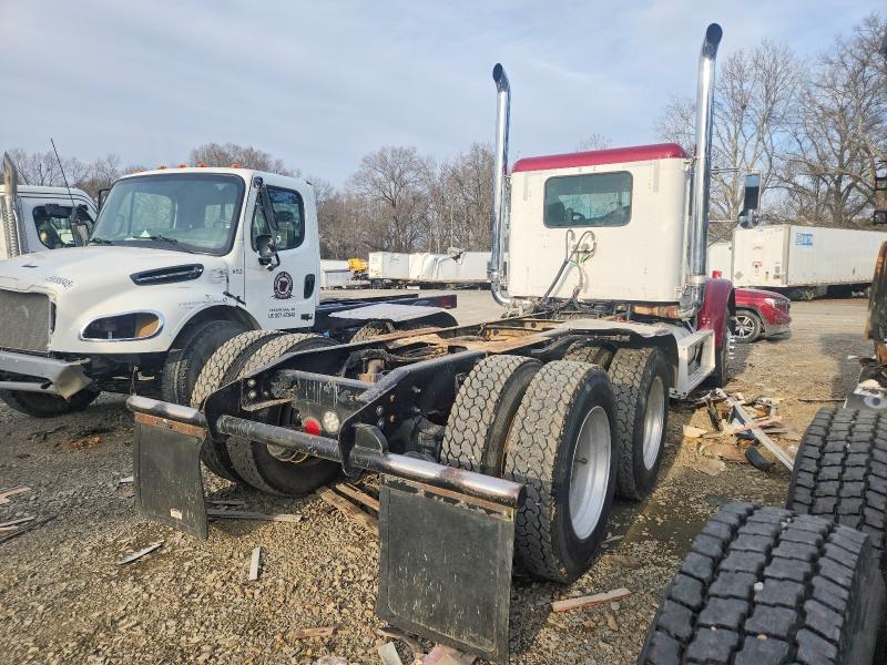 2001 Freightliner FLD120 Truck Cab AND Chassis