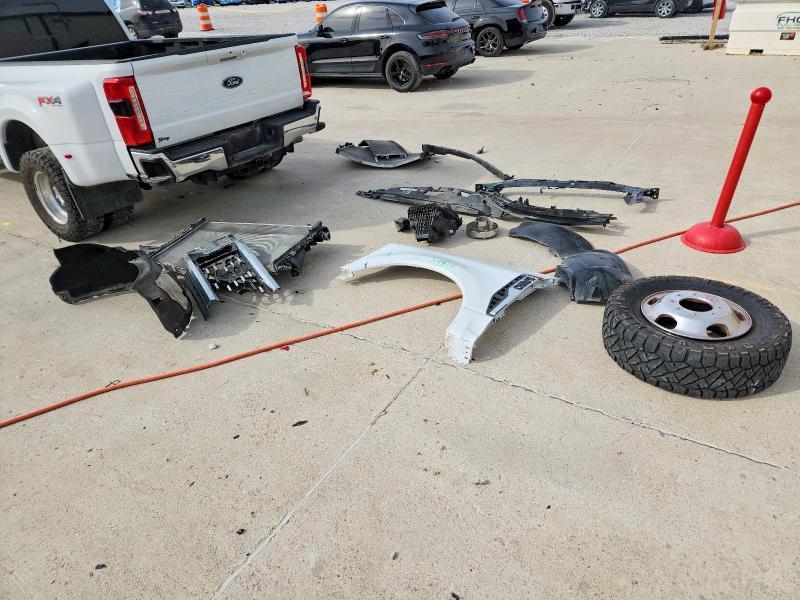 2023 Ford Super Duty F-350 W/D