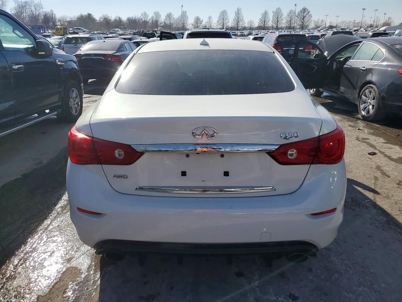 2014 Infiniti Q50 Base