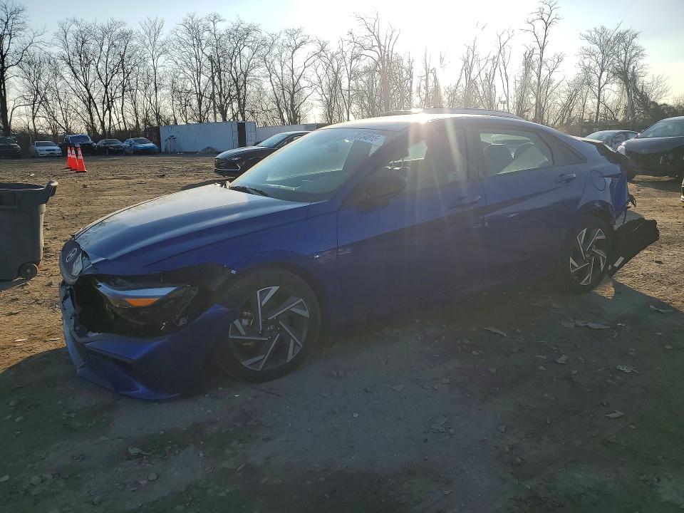 2025 Hyundai Elantra Hybrid sel Sport