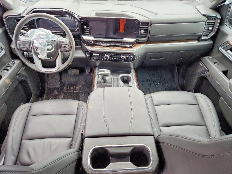2025 GMC Sierra K1500 Elevation