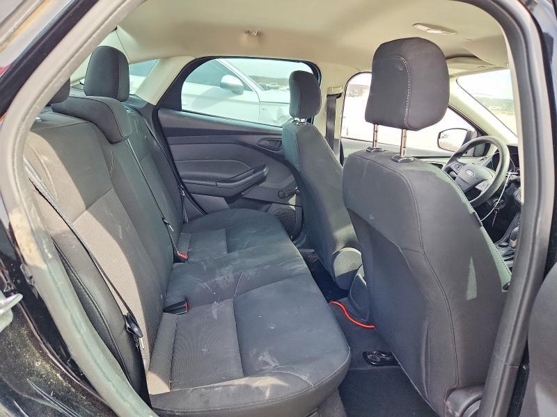 2018 Ford Focus s
