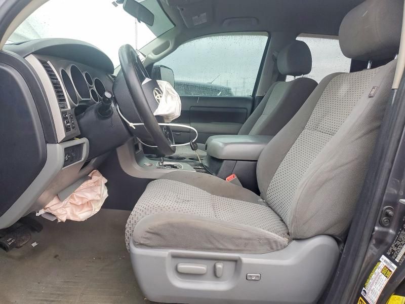 2011 Toyota Tundra Double cab SR5