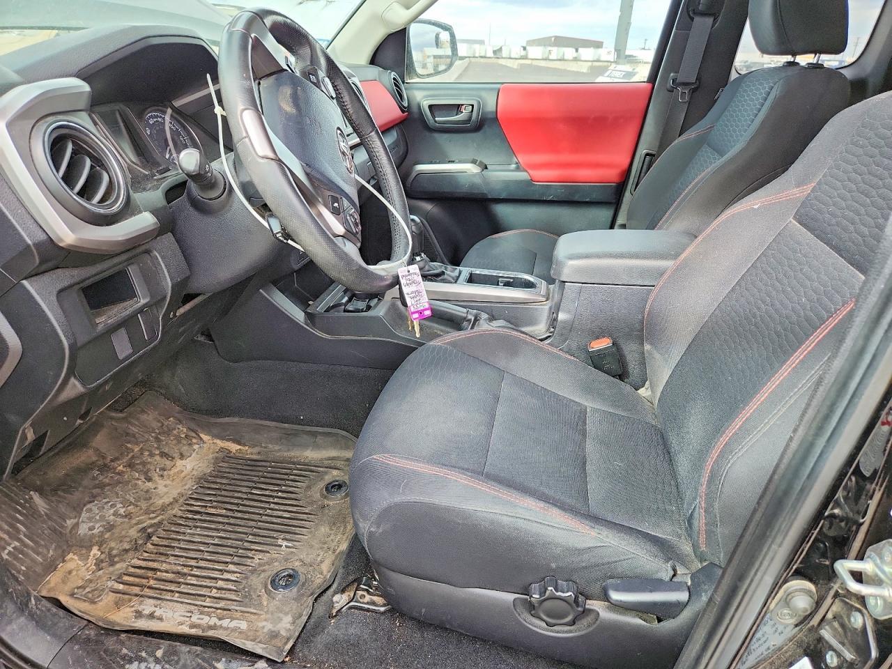 2017 Toyota Tacoma SR5 V6