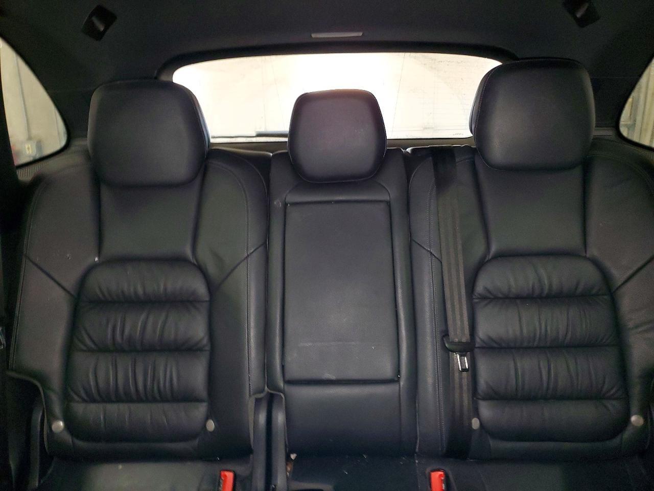 2011 Porsche Cayenne