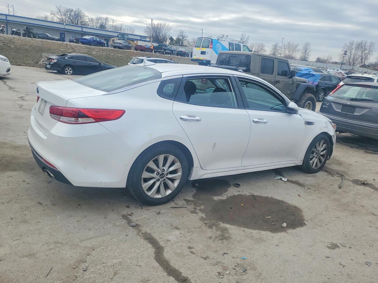 2016 KIA Optima lx