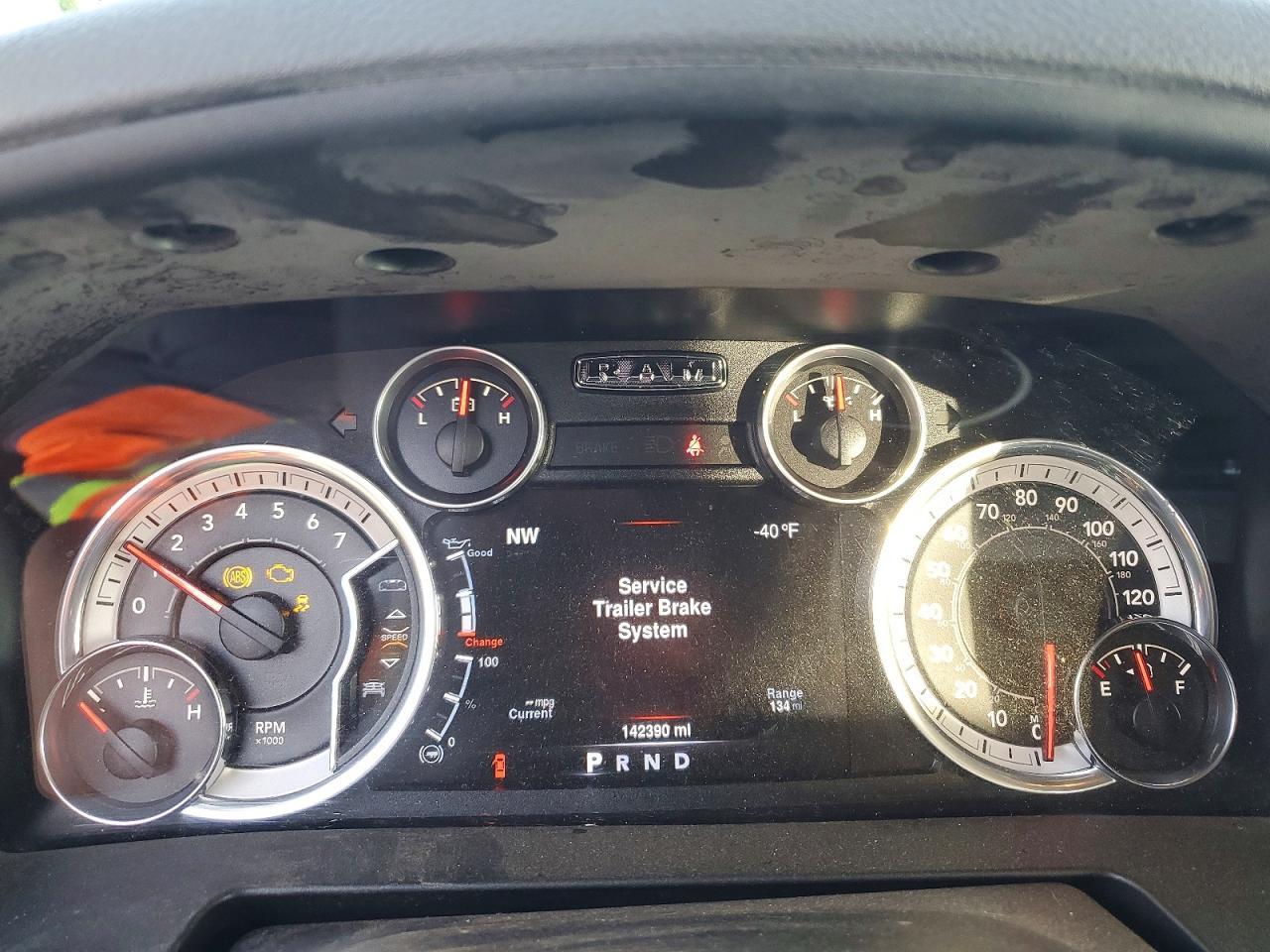2016 Dodge Ram 1500 slt