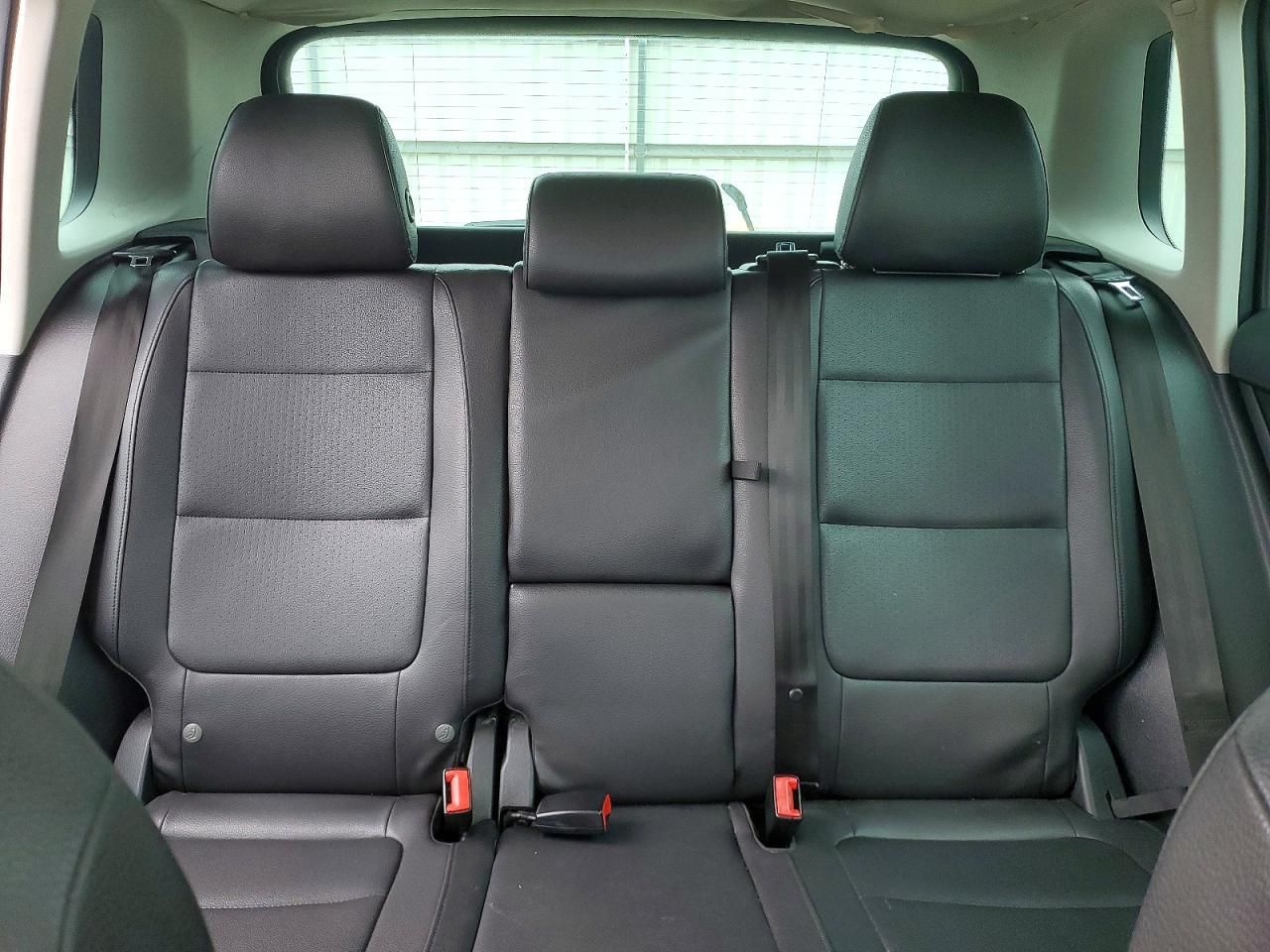 2012 Volkswagen Tiguan s