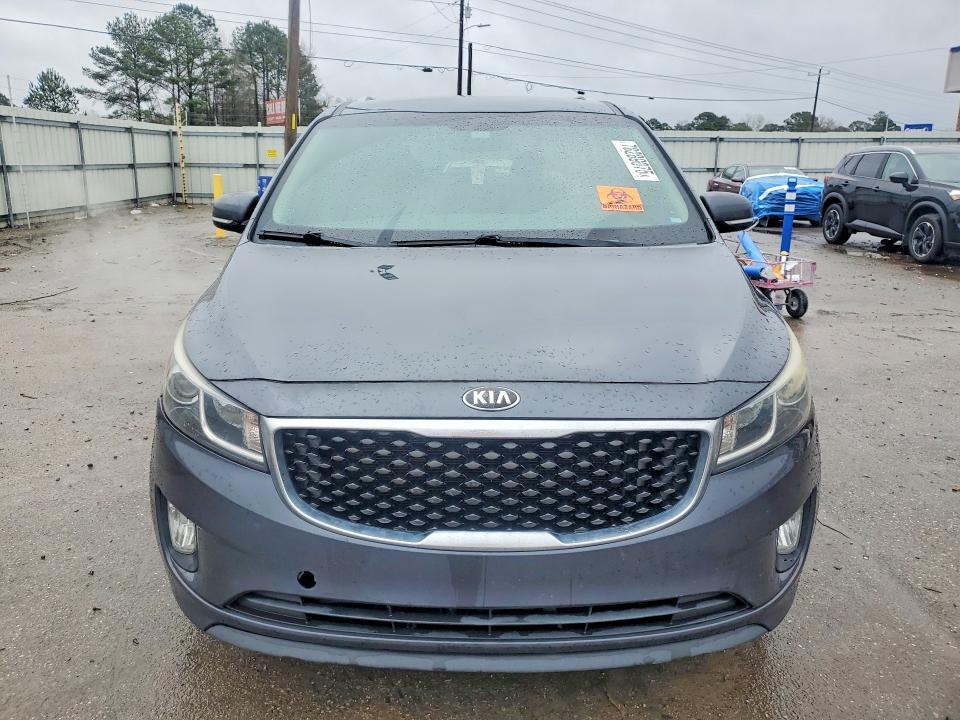 2016 KIA Sedona lx
