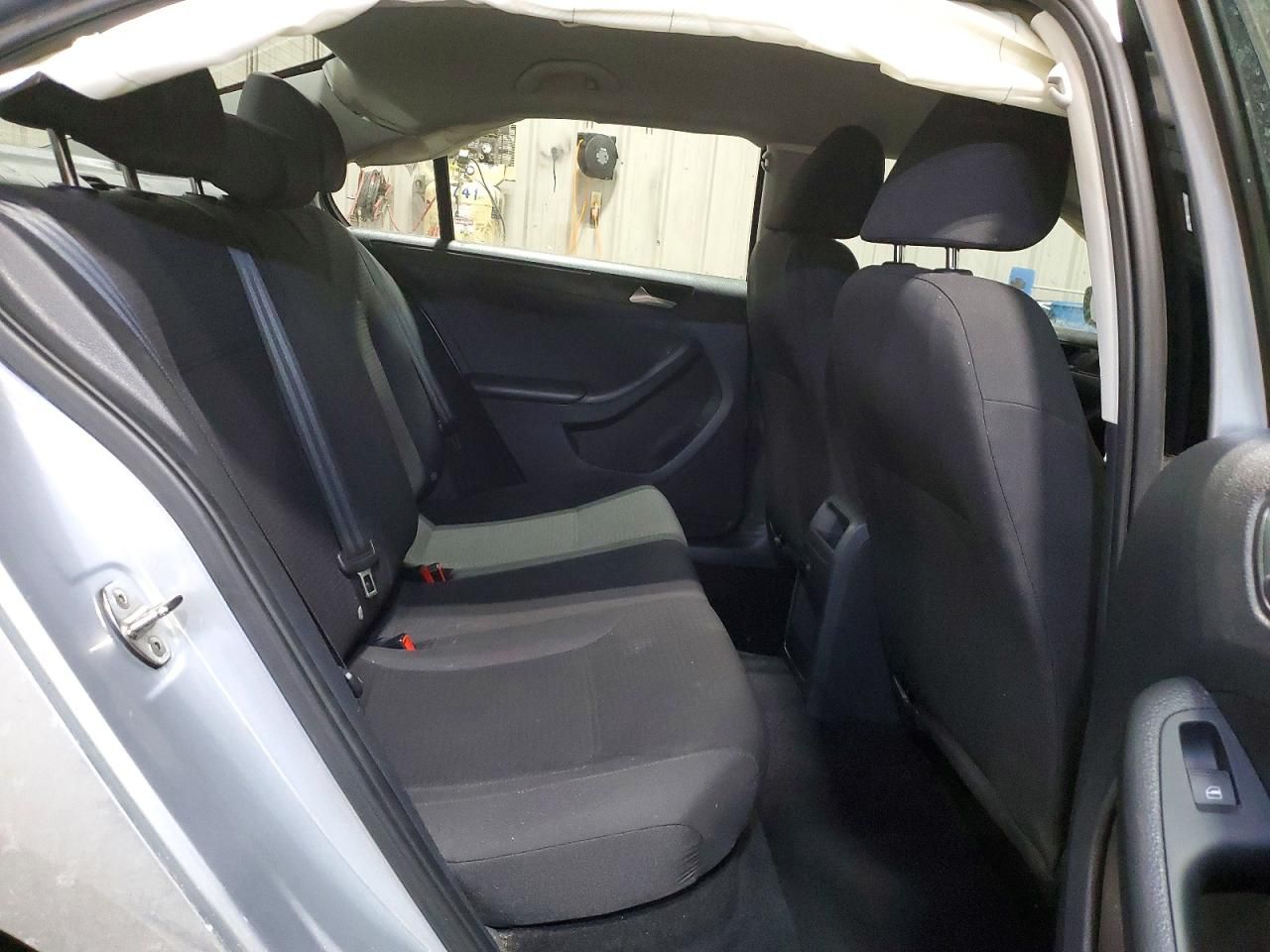 2015 Volkswagen Jetta Base