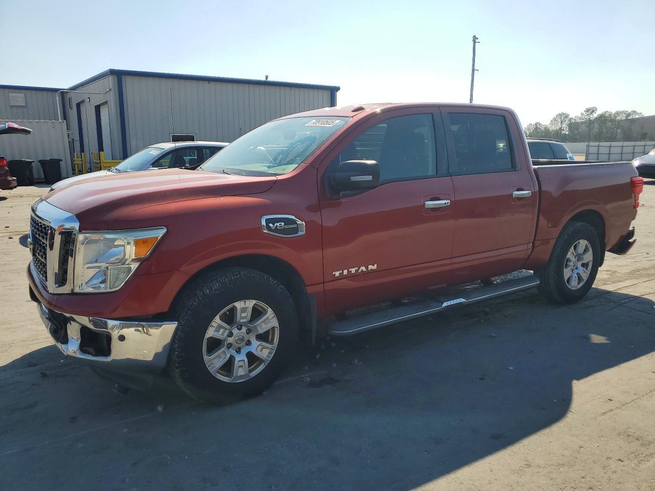 2017 Nissan Titan SV