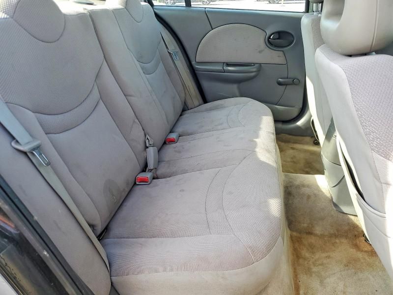 2004 Saturn Ion Level 2