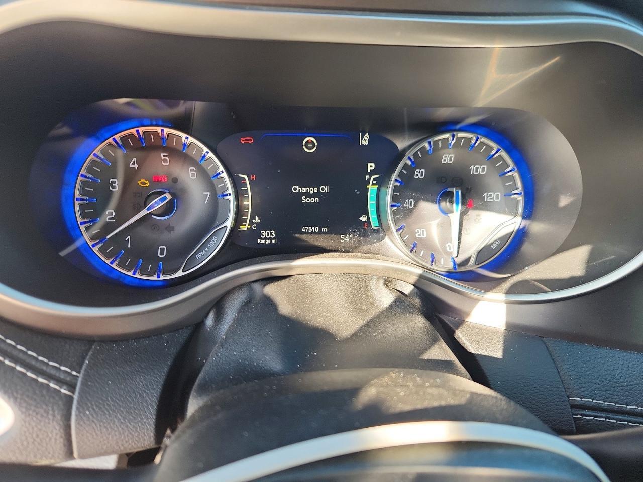 2021 Chrysler Pacifica Touring l