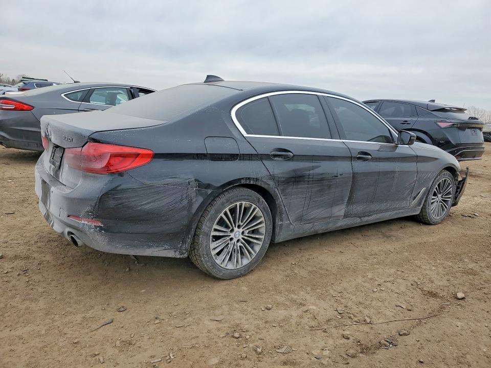 2019 BMW 530 xi