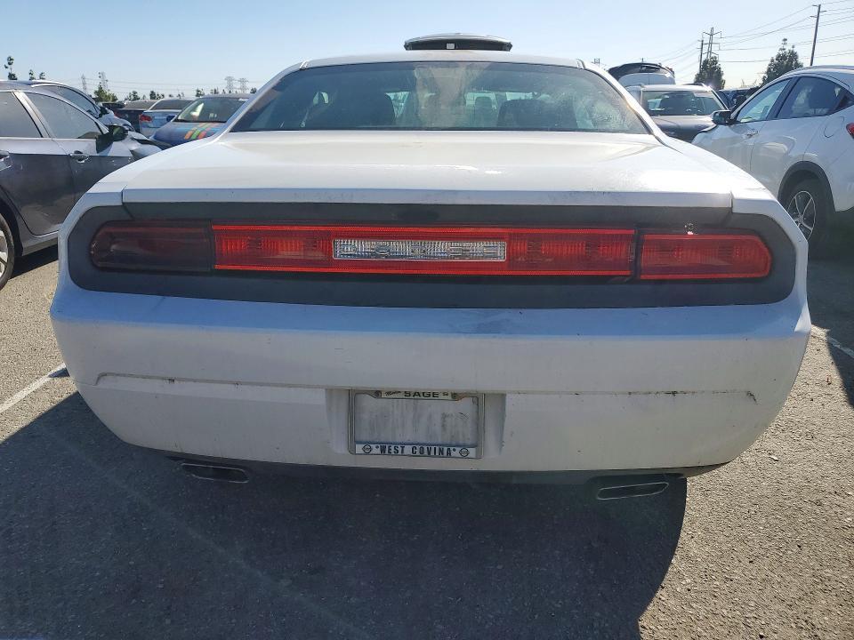 2013 Dodge Challenger sxt