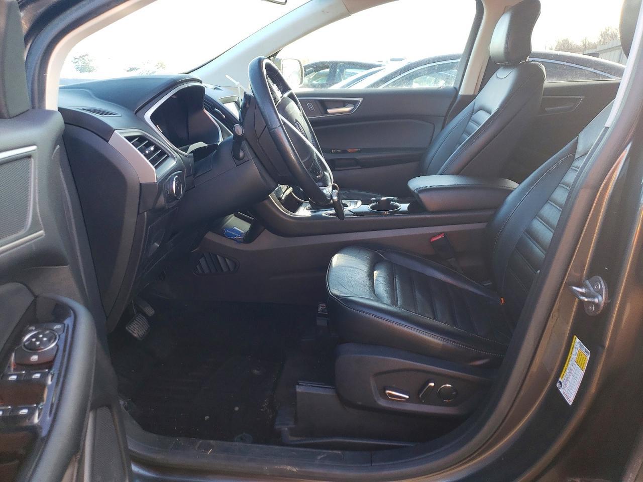 2017 Ford Edge sel
