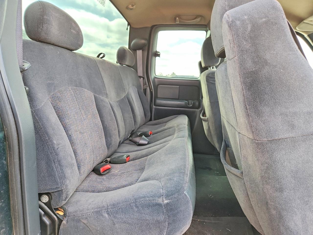 2001 Chevrolet Silverado C1500
