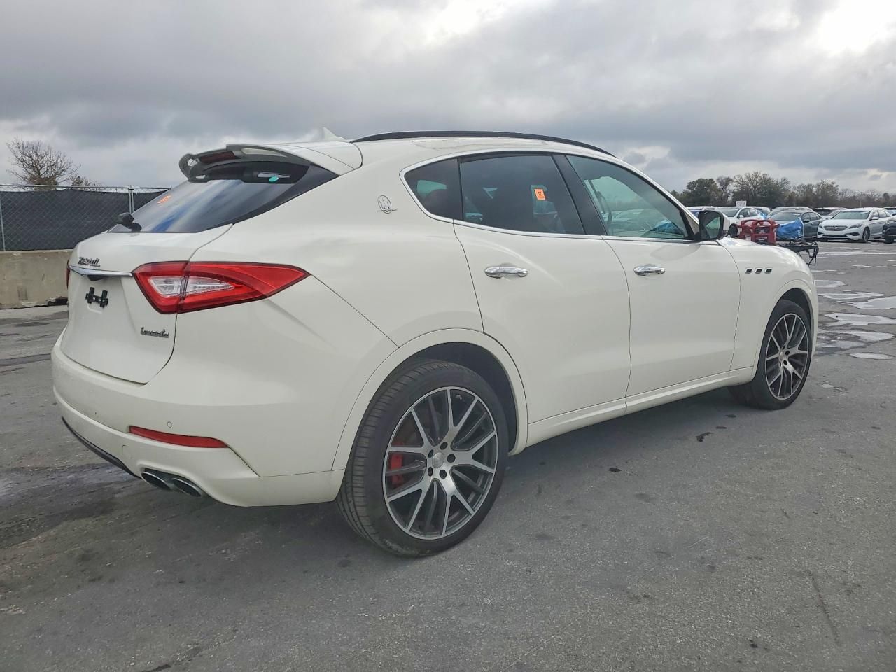 2017 Maserati Levante Sport