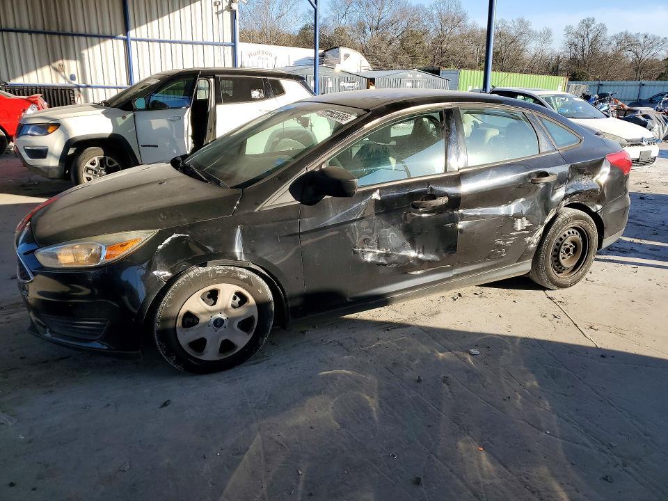 2016 Ford Focus s