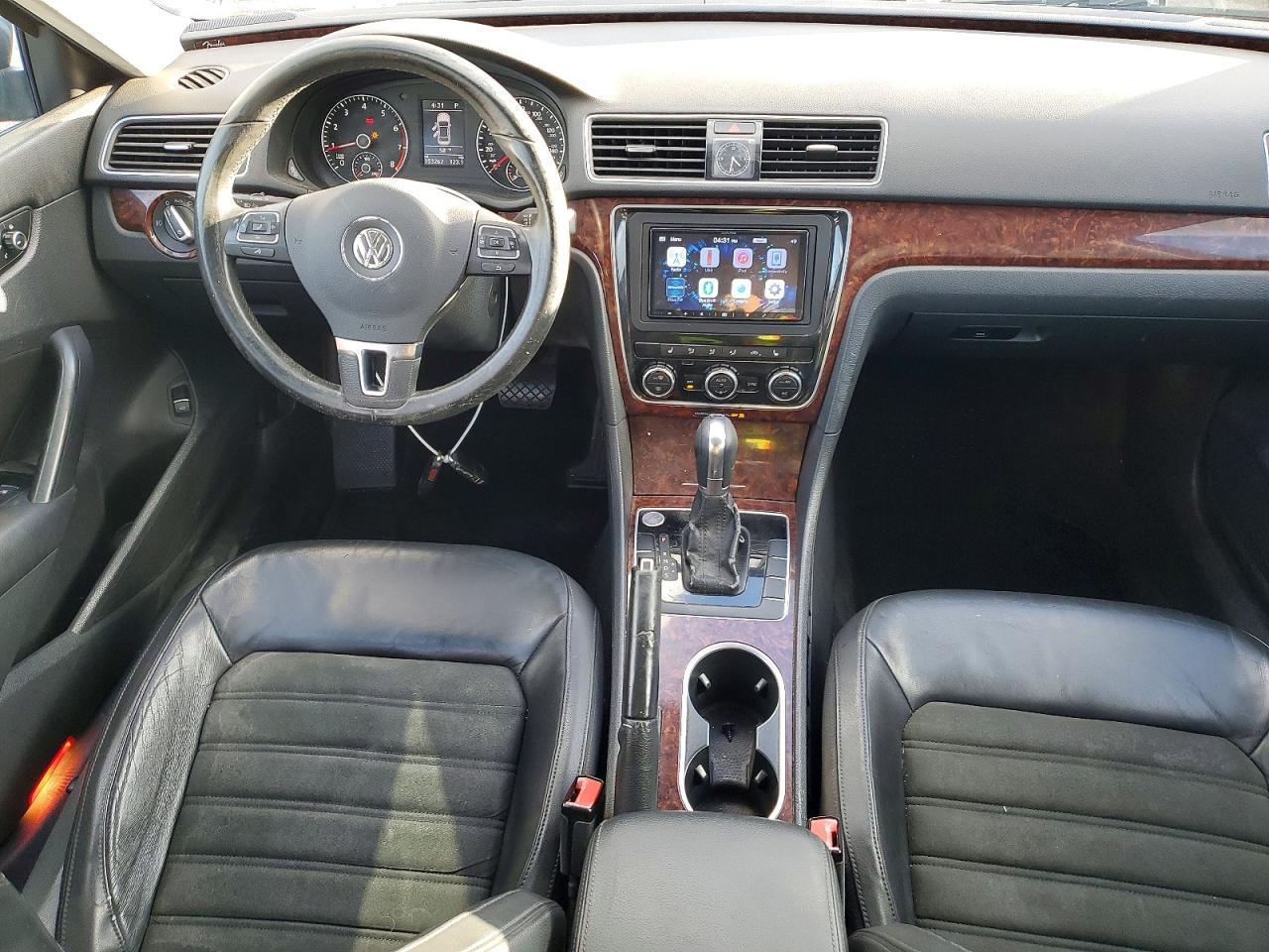 2013 Volkswagen Passat sel