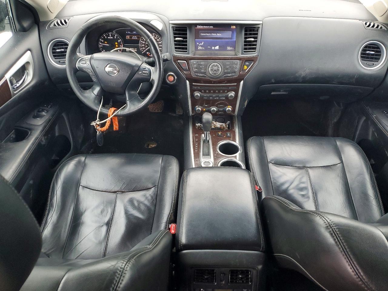 2014 Nissan Pathfinder s