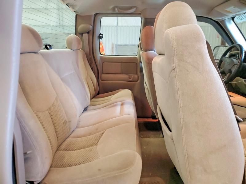 2004 Chevrolet Silverado K1500